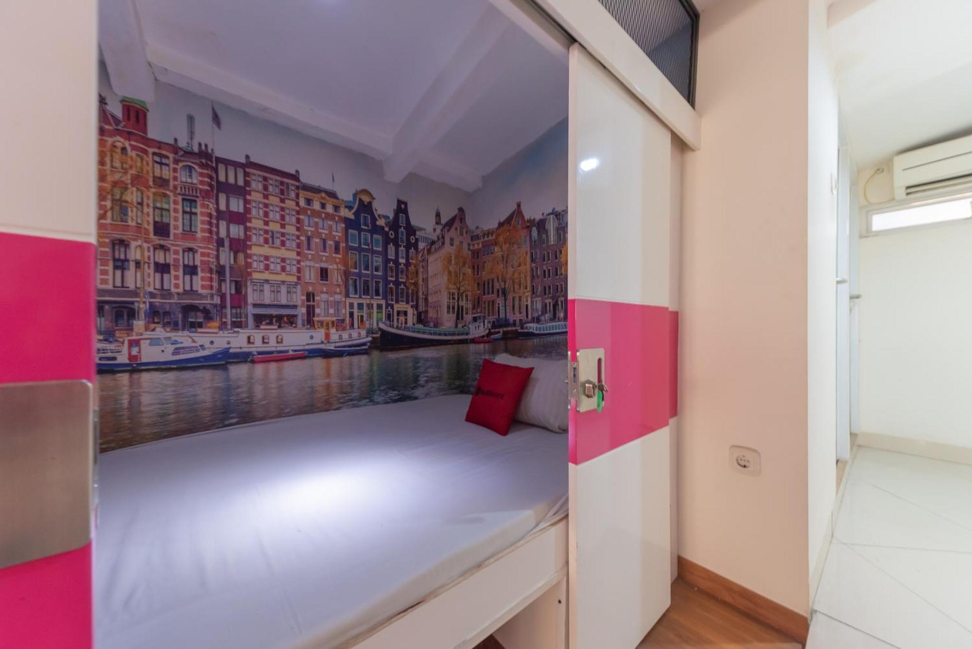 Reddoorz Hostel At Kiara Cozy Kircon Bandung Exterior foto